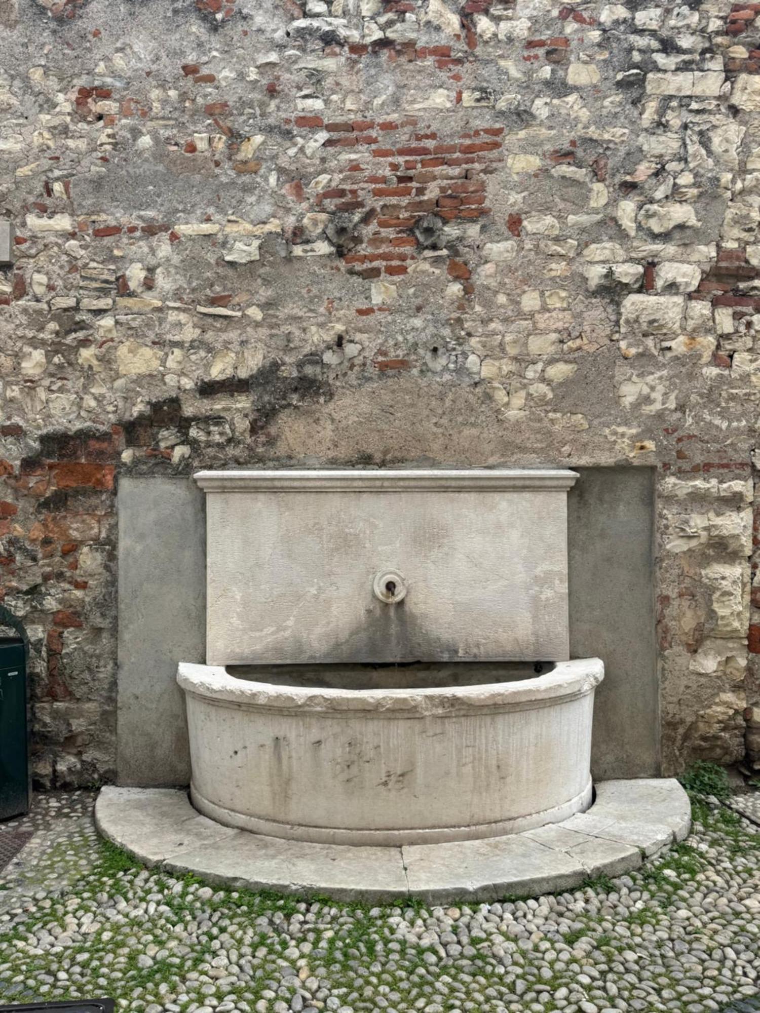 Dimora Legnazzi_A Gem In The Heart Of Brescia Διαμέρισμα Εξωτερικό φωτογραφία